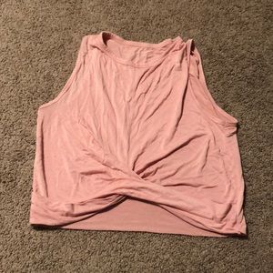 ALO yoga peach pink top size Medium